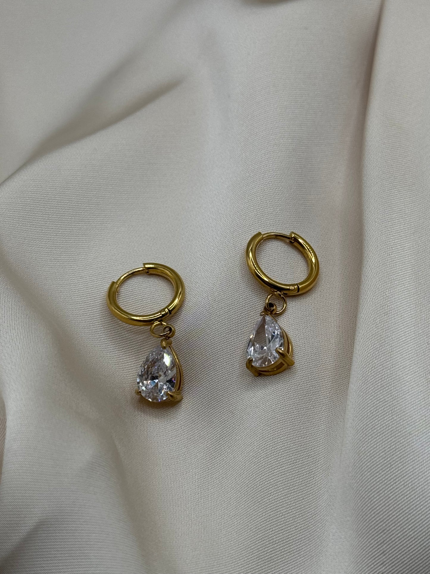 Hey U earrings