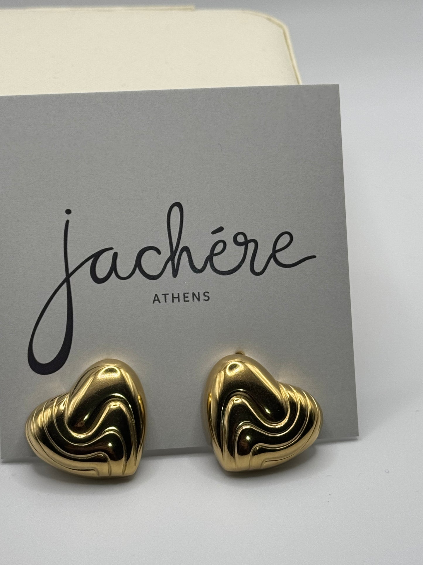 Love me earrings