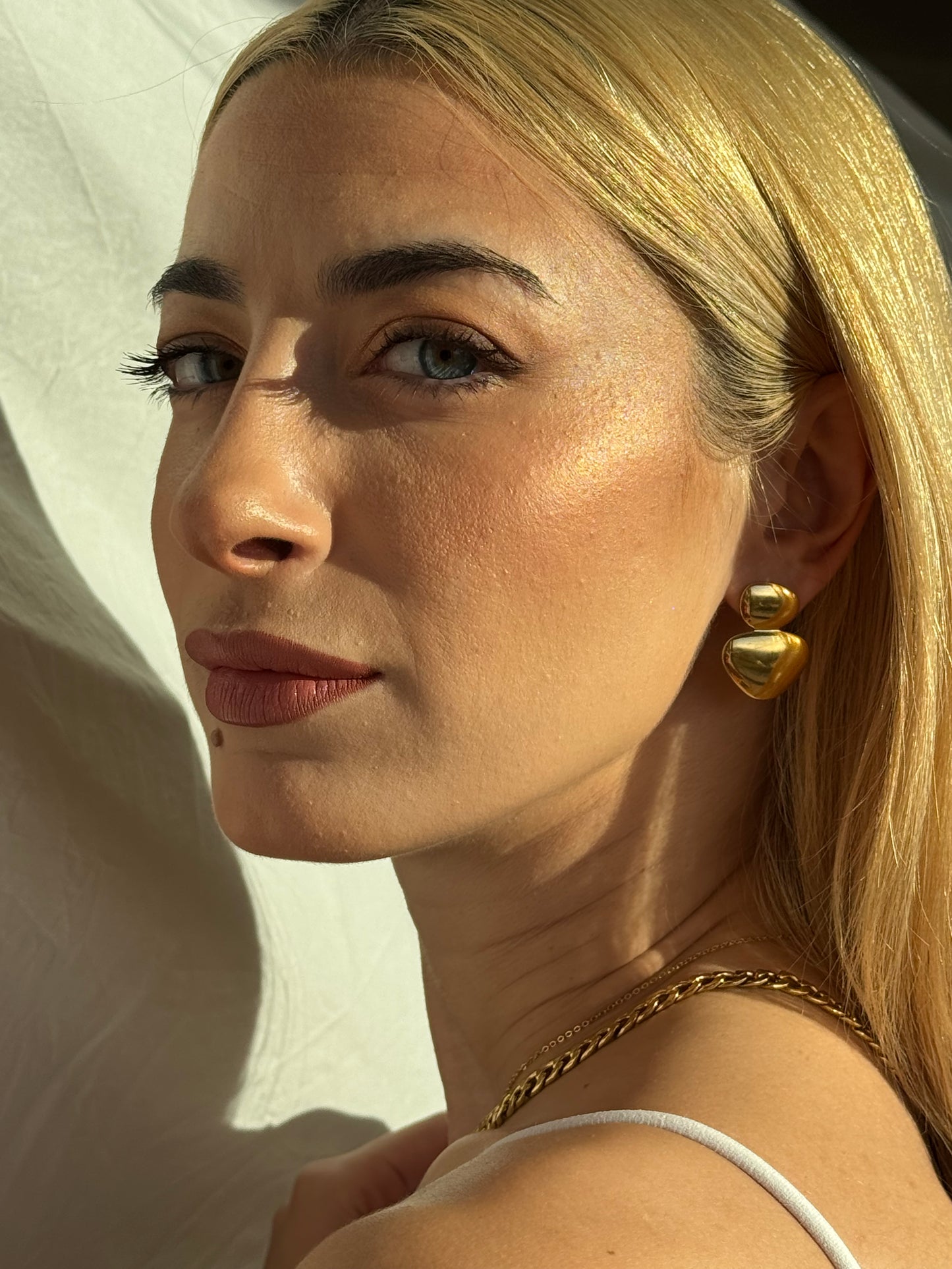 La vie est belle earrings