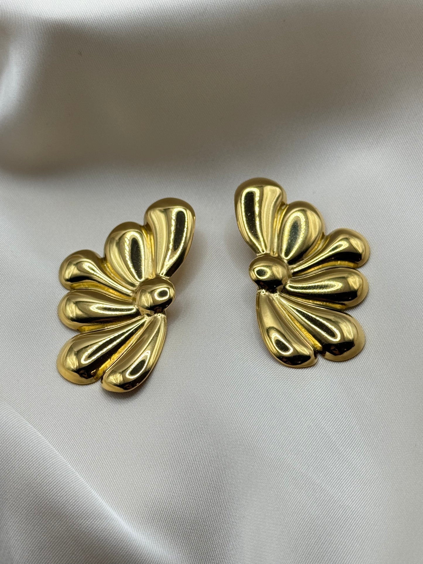 Amelia Earrings