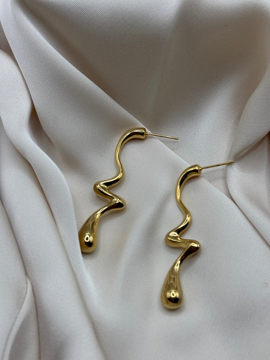 Kassandra’s earrings