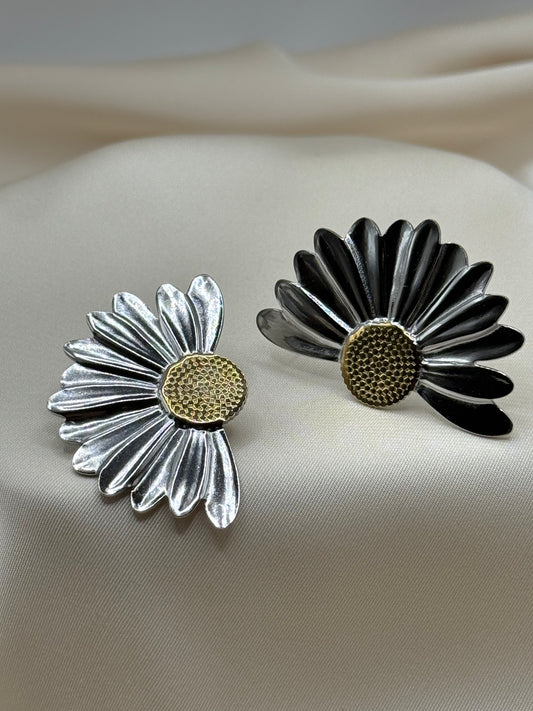 Daisy Earrings